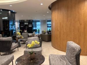 Ehndras Room in MOA Near Airport