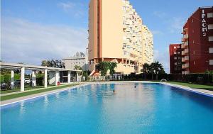 Precioso apartamento 1ra Linea piscina y parking
