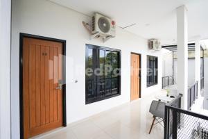 Kaira Room Guest House Syariah Mitra RedDoorz