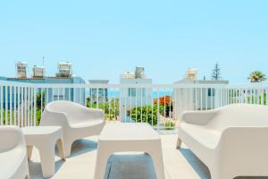 Sandy Beach Complex