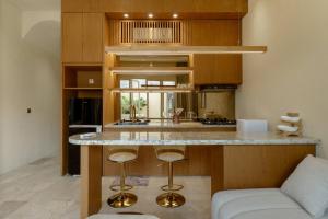 Private Jacuzzi · Boutique Villa · Berawa Canggu