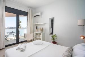Sea View Apartment