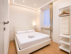 Xenia - 3 room apt at Via Enrico Cravero 4