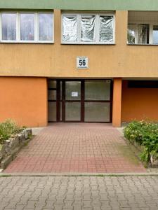 Park Grabiszyński Charming Apartment by BookingHost