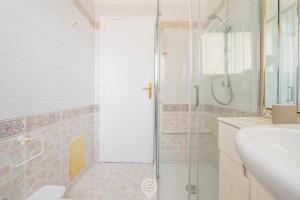 Estay - Casa Lelia