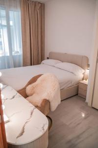 Stylish Benidorm apartment, pools, sauna terrace