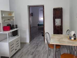 TTJ Guest House