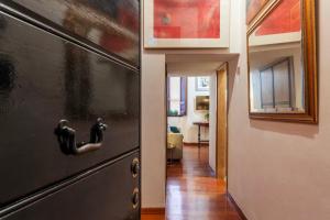 CS Spanish Steps Historic Loft
