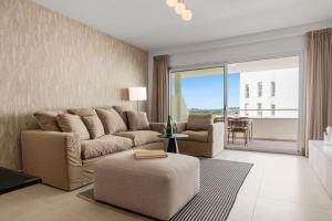 Oceana Gardens 2 Bedroom Luxury Home