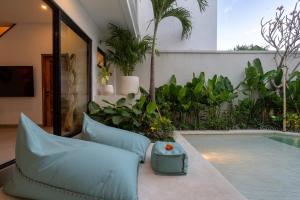 Villa Puligny - Stylish 2BR Haven in Canggu
