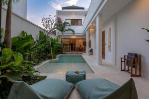 Villa Puligny - Stylish 2BR Haven in Canggu