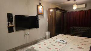 Annapurna Apple -4 Room Kitchen