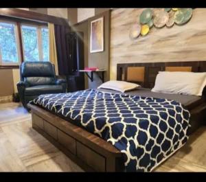 Annapurna Apple -4 Room Kitchen