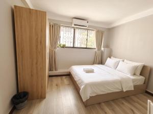 Lux saigon manhattan home