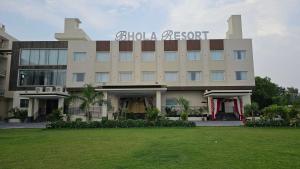 Bhola Resort