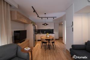 Balaleon Block - Urban Cocoon