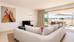 The Nine Aurum Sky by Cleverdetails in Vilamoura