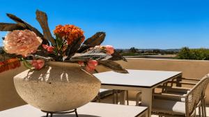 The Nine Aurum Sky by Cleverdetails in Vilamoura
