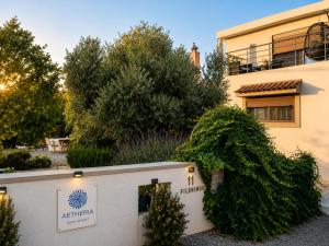 Aetheria Rooftop Resort with sea view