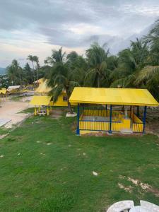 Sunny Shine Beach Resort