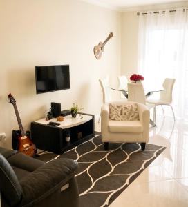 Modern apartment in Funchal, near city centre, 80m²