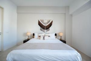 Batu Ferringhi By The Sea Luxurious 2BR Suite 6 Pax
