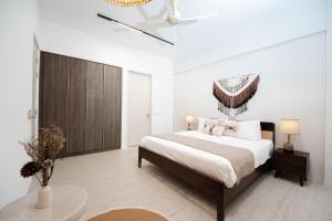 Batu Ferringhi By The Sea Luxurious 2BR Suite 6 Pax