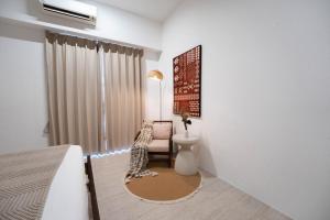 Batu Ferringhi By The Sea Luxurious 2BR Suite 6 Pax