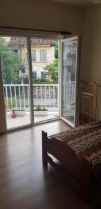 Viktoria & Artan Ambo Rooms