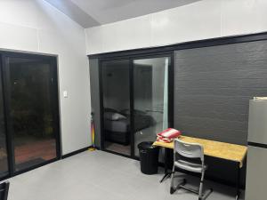 Taumeasina Island Beach Pod