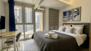Modern Central 1BR Apt - Prime City of BGC, Manila