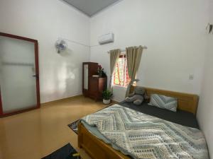 The Vyc Home