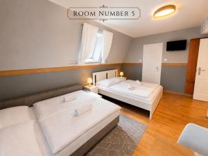Castle Park Suites