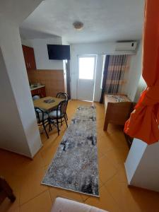 Apartments Ajlin