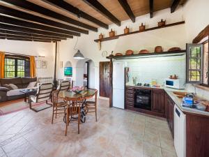 Aesthetic Country House for 4