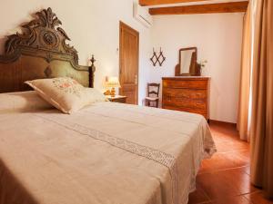 Tranquil Pollensa Villa for 5