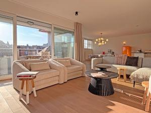 Sunny Duplex Stay in City Center