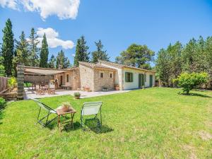 Rural Majorcan Country Villa with Pool