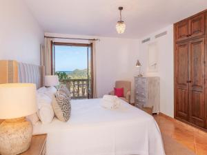 Elegant Villa witj Heated Pool, Pollença