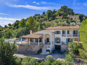 Elegant Villa witj Heated Pool, Pollença