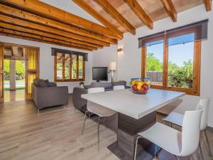Family Villa between Pollença Towns