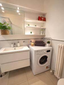 LB - Cozy Apartment Center