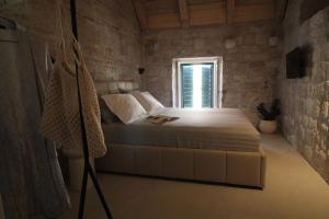 Almara stone house