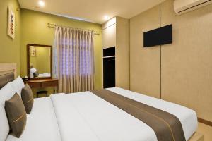 Collection O Near Harbour Bay Mall formerly X Ten Guest House
