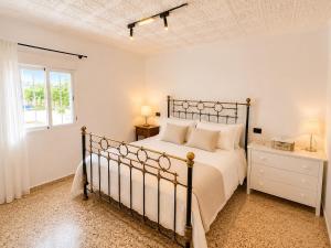 Villa in nature for groups with WiFi, AC and pool