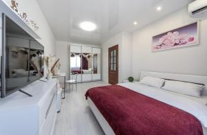 VIP apartment view of the lake