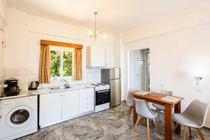 Beachfront Nest Memi, Koroni - Seaheaven houses - B2