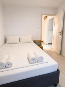 Zorilor White Apartment - 2 bedrooms