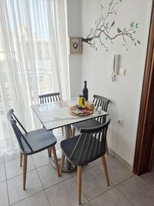 M&O Sea view city apartment