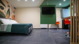 Didinas room
